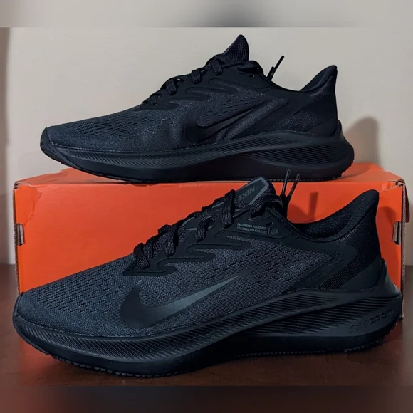 Nike Zoom WinFlo 7 Women's Size 10 Black New Athletic Running Shoes - Picture 12 of 12